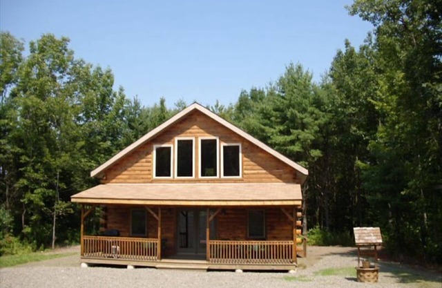 Log Cabin-Unique/Beautiful