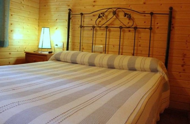 Log Cabins Los Molinos, council