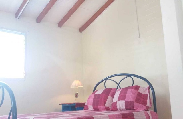 Logement Meublé à 15mn Environ de Plages, à Sainte-rose