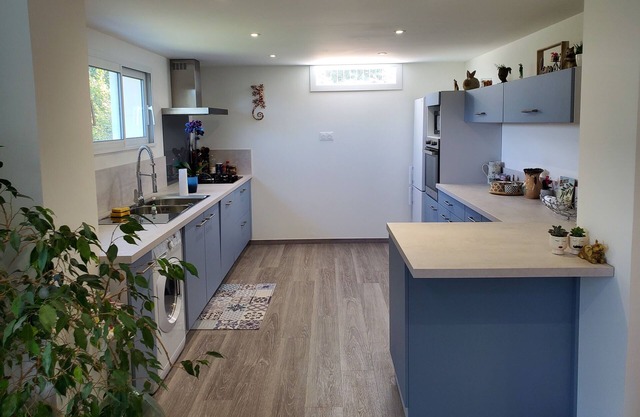 Logement Spacieux et Serein Dans une Jolie Maison de Campagne