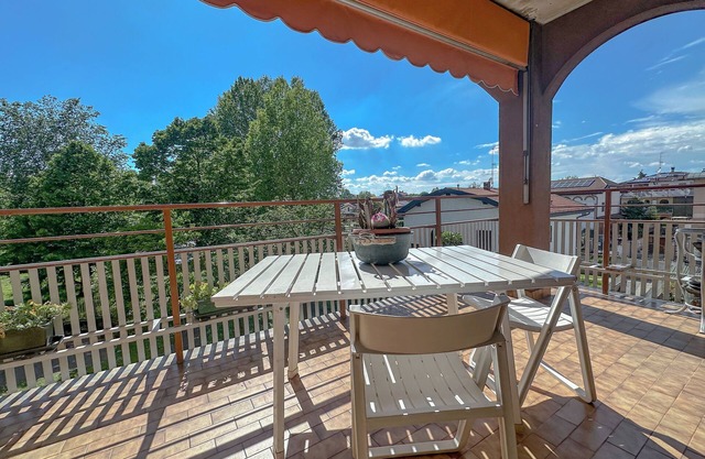 Logge Trezzano - 3 camere - Vista parco