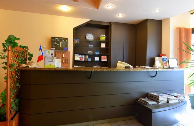 Logis Hôtel Saint Jacques