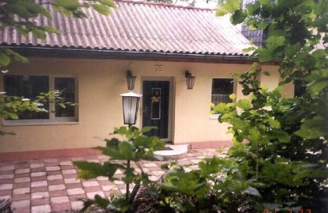 Lone-standing vacation home on forest edge w/large property & 2 patios