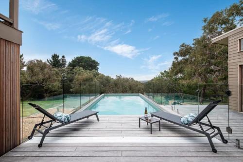 Long View - Heated Pool in Red Hill