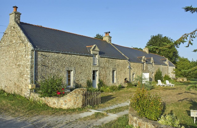 Longere style house 20 minutes from the sea.