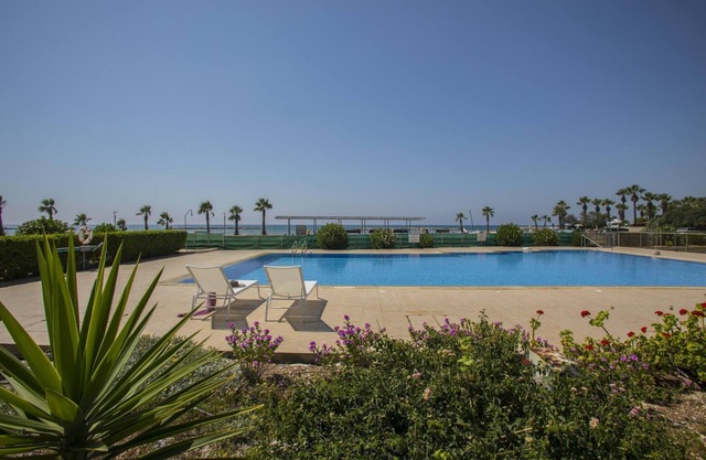 Lordos Sunshore Beachfront Suite
