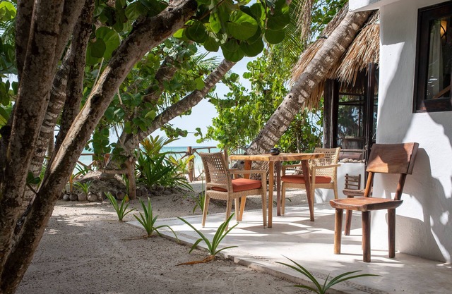 Los Cocos Holbox - Charming Cabana on the Beach