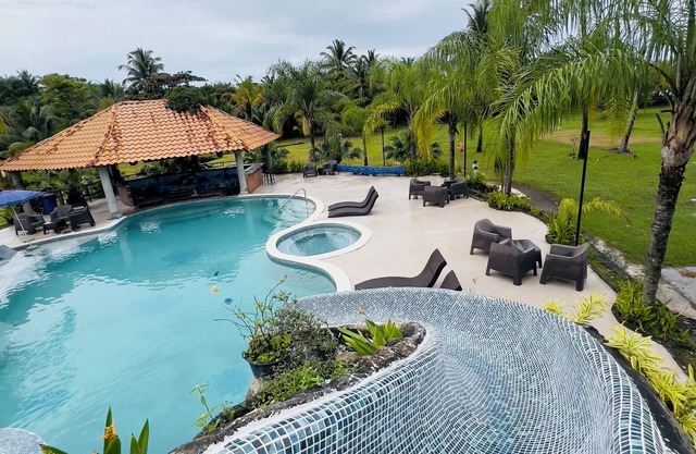 Lost in Paradise.Itzayana Estate (A gift of God in mayan language)