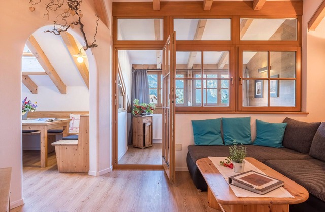 'Lotschenhof Apartment Margerite' with Mountain View, Garden & Wi-Fi