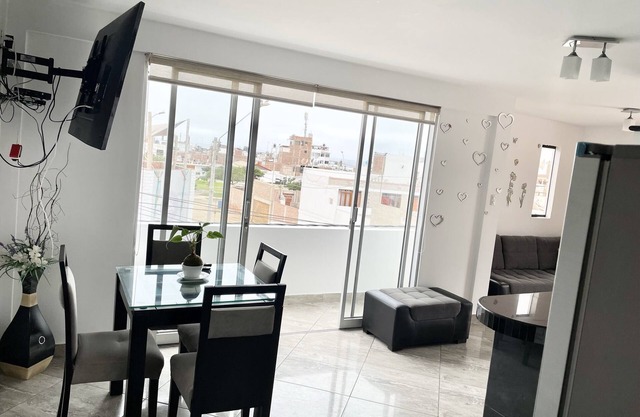 lovely 2 bedroom apartment in boulevard of Punta Hermosa