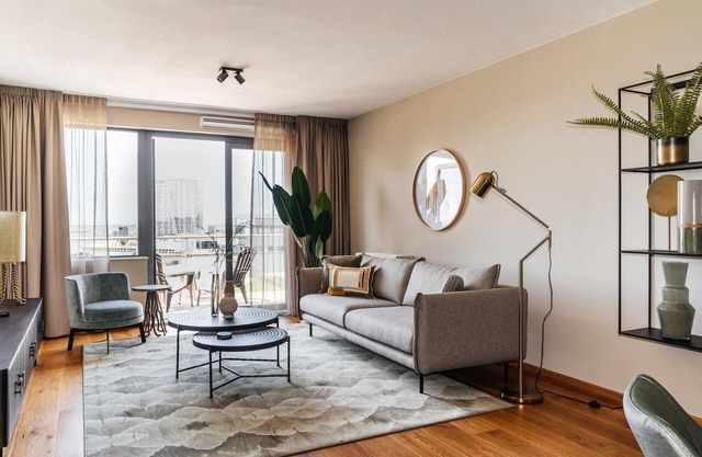 Lovely apartment by the beach