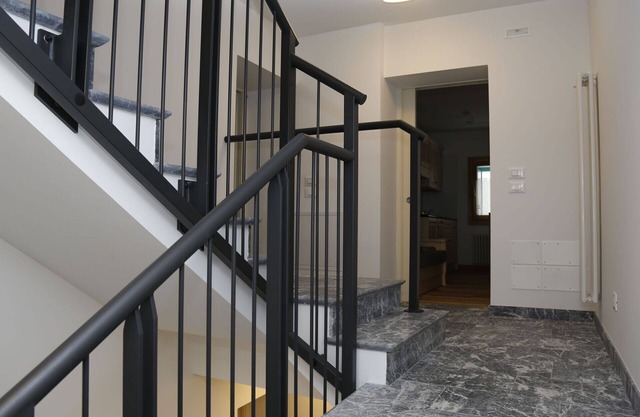 Lovely apartment for 3 people with WIFI, TV, patio, pets allowed and parking