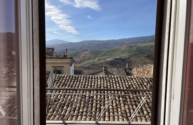 Lovely apartment for 4 people with WIFI, TV and terrace