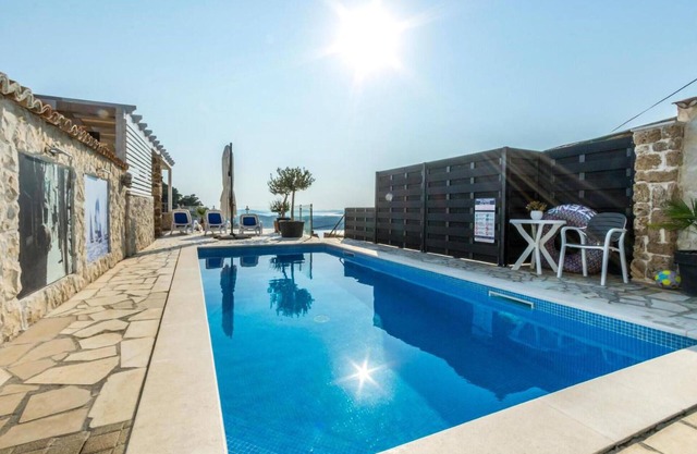 Lovely apartment in Sibenik with sauna