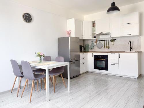 Lovely Apartment Near The City Center