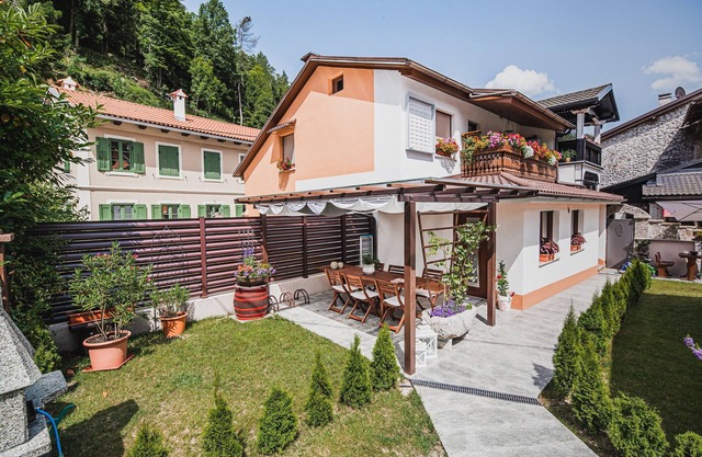 Lovely Apartment with Terrace & Garden at Soča River