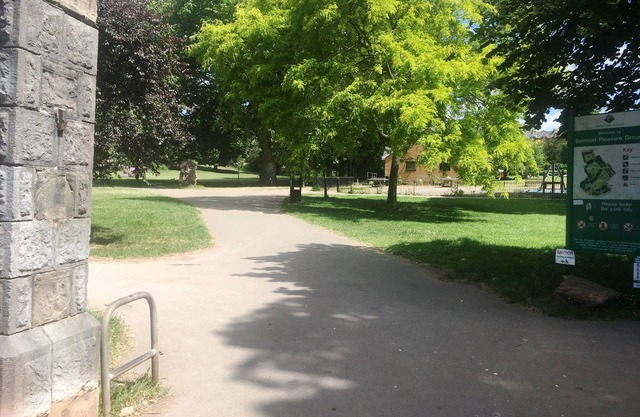 Lovely basement flat in Exeter