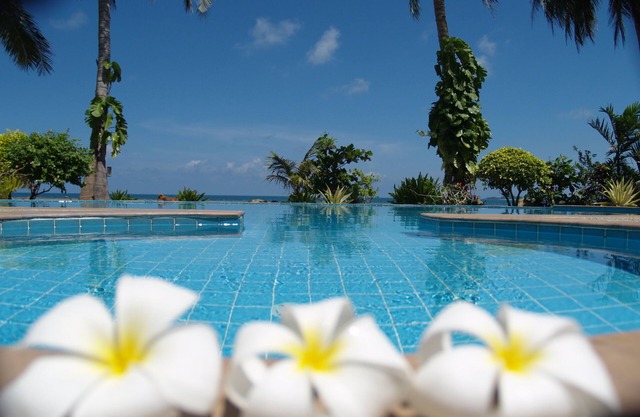 Lovely beachfront 2 bedroom villa