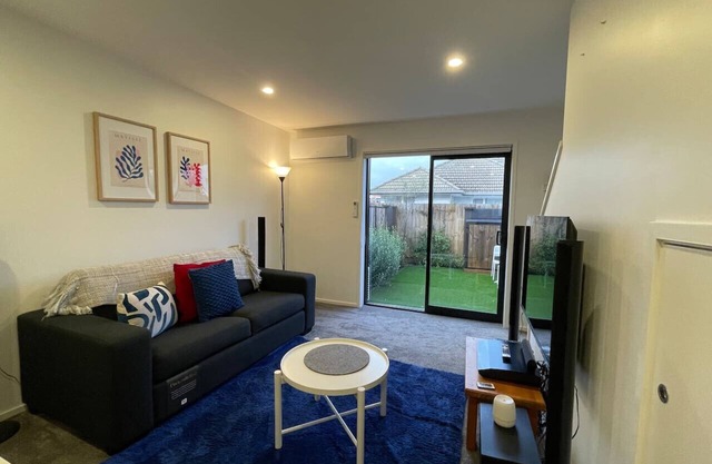 Lovely Christchurch 1BR Home