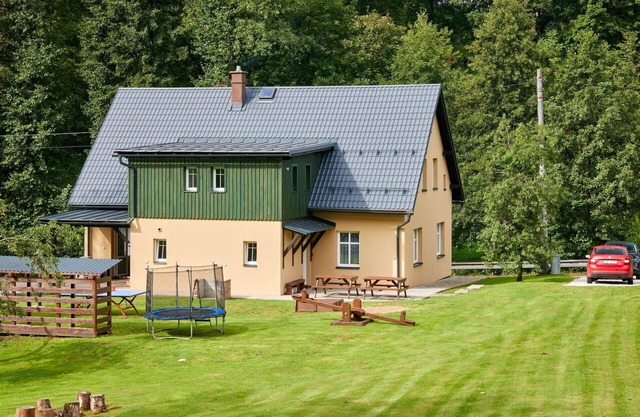 Lovely apartment for 5 people with WIFI, TV, patio and panoramic view
