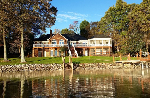Lovely Family Home With Gorgeous Views