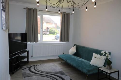 Lovely flat with Wi-Fi and free parking