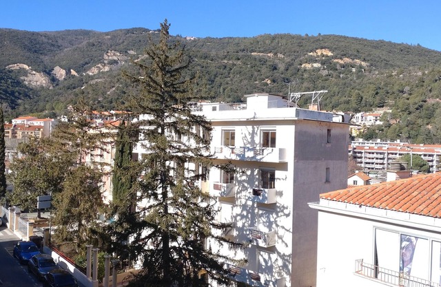Lovely studio in Amélie-les-Bains. Ideal for a spa treatment in the heart of Vallespir!