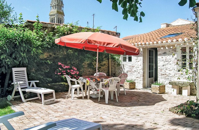 Lovely home in Talmont de St. Hilaire