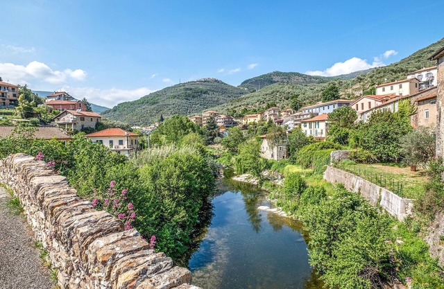 Lovely home in Chiusavecchia