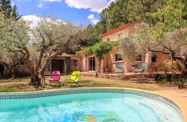 Lovely home in Generarguese
