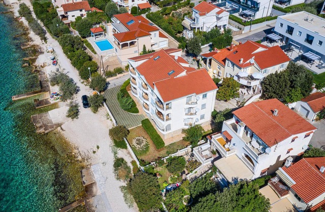 Lovely home in Kozino with WiFi