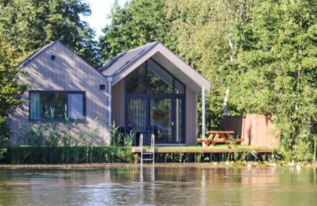 Lovely home in Oosterwolde with WiFi