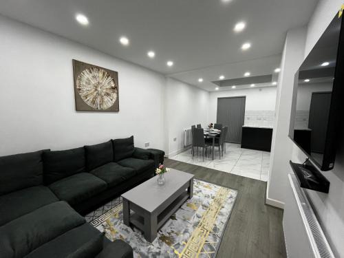 Lovely Home near BHX airport, NEC
