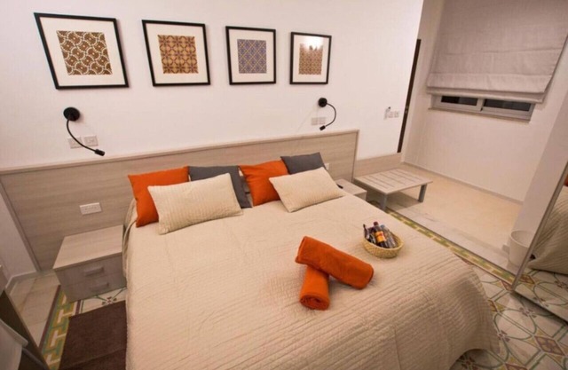 Lovely Private Room with Ensuite in Central Mosta