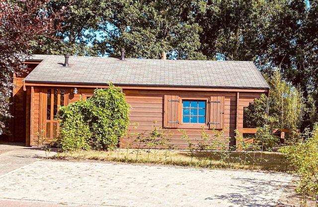 Lovely (sta)caravan in Rheezerveen