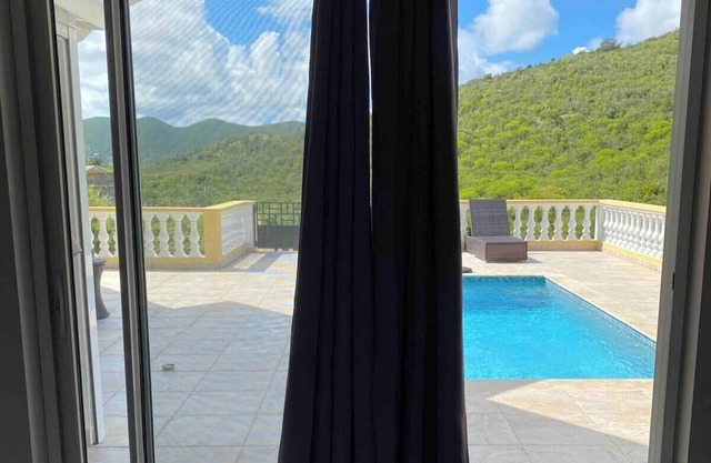 Lovely Studio Apartment with Pool & Nature Views!
