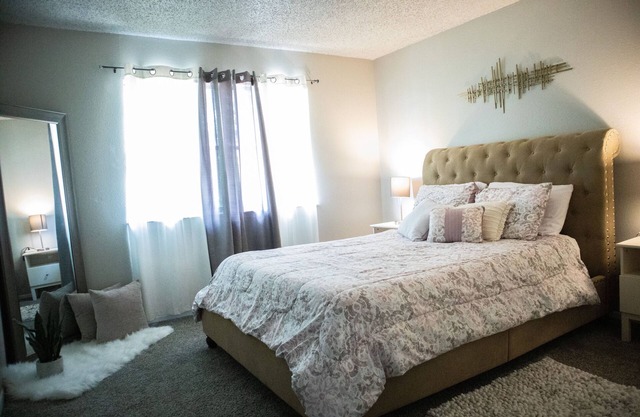 Lovely two-bedroom getaway near Fort Sam Houston