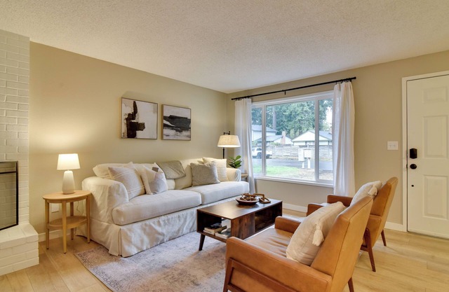Lovely Vancouver Retreat w/Home Gym!