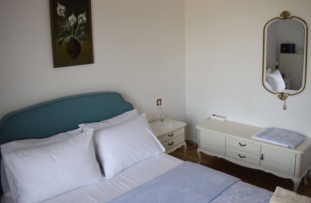Lucid Dream Apt. |Bozinis House