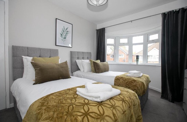 Ludlow Drive a 3 bed Contractor family Town house in melton Mowbray