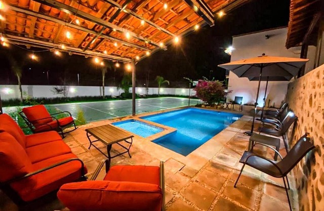 Lujosa Casa Tipo Villa Cerca de Grutas Tolantongo