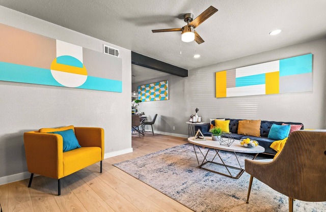 Luxe 2-Bedroom Retreat with Top-tier Amenities and 5-Star Comfort!