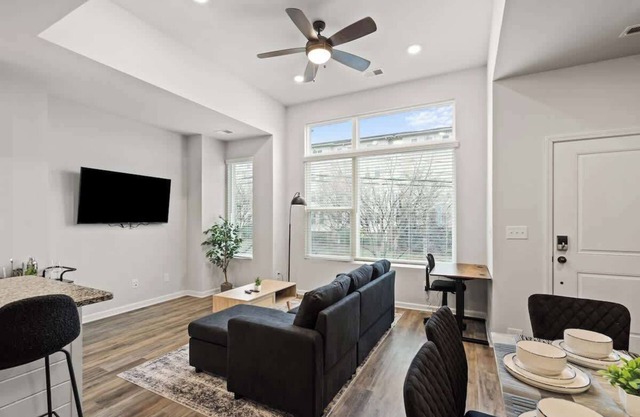 Luxe 3BR Townhouse in Uptown Charlotte!
