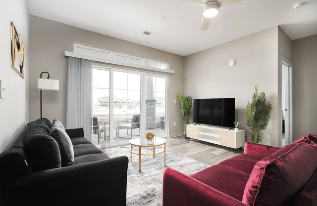 Luxe Escape Near DT Indy