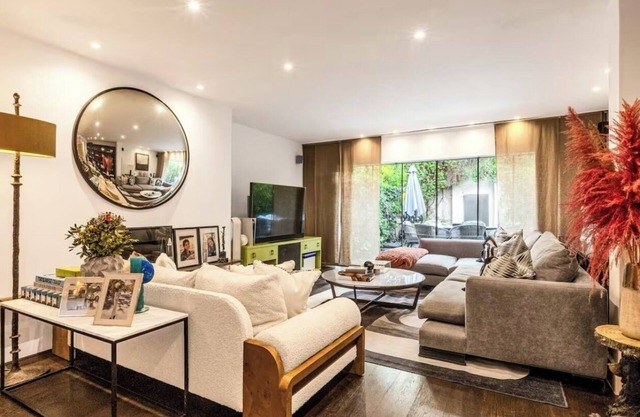 Luxe Harrods Townhouse | Knightsbridge