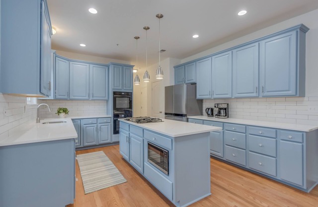 Luxe home with great amenities close to MGM, National Harbour, DMV