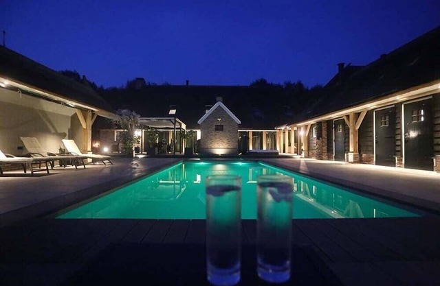 LUXERIJ Wellness Holiday Villa