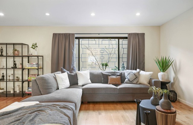 LuxoStays | Westborough Beauty | 4BR Home in SSF
