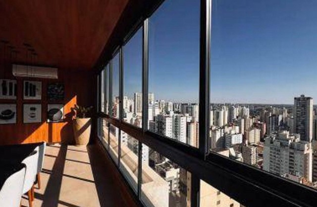 Luxuoso Apartamento 2Q no Bueno