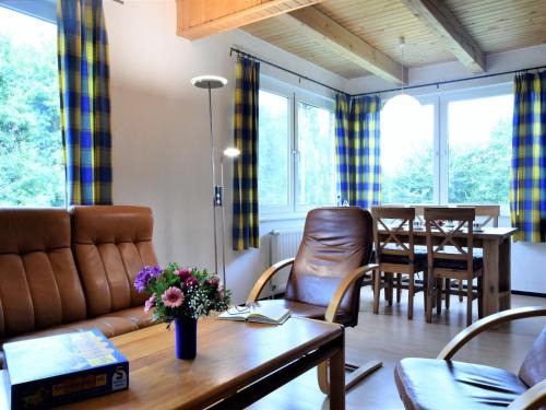 Luxuriöse Ferienwohnung in Boddin mit Garten, cleaning included